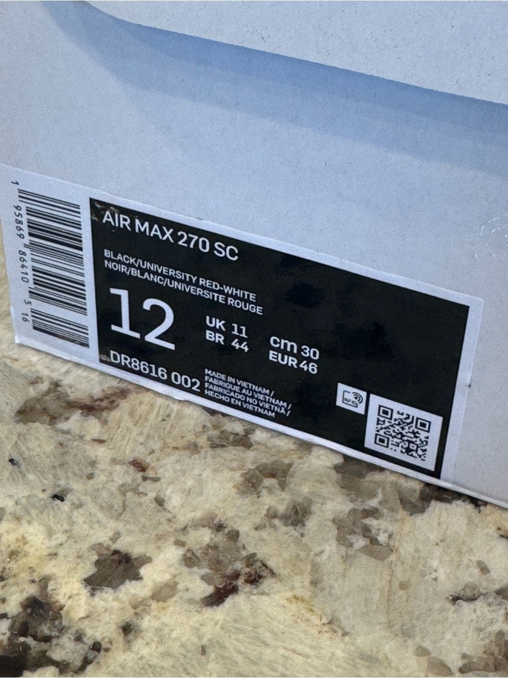Men’s Nike Air Max 270 - Picture 4 of 5